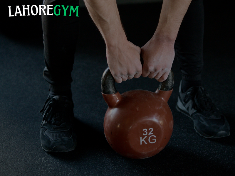 Best lifting form tips showing correct exercise technique to reduce injury risk and improve strength safely